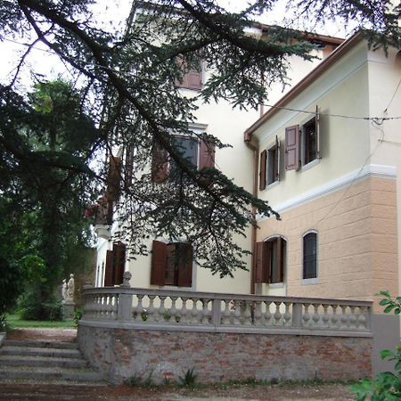 Antica Scuderia Bed & Breakfast Buttrio Dış mekan fotoğraf